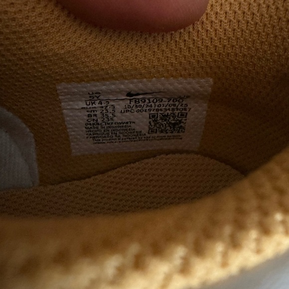 Nike Dunk Low - Picture 10 of 10